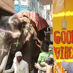 Good Vibes Varanasi